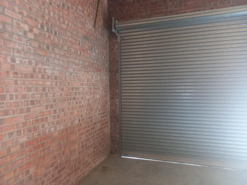 To Let commercial Property for Rent in Fairview Eastern Cape